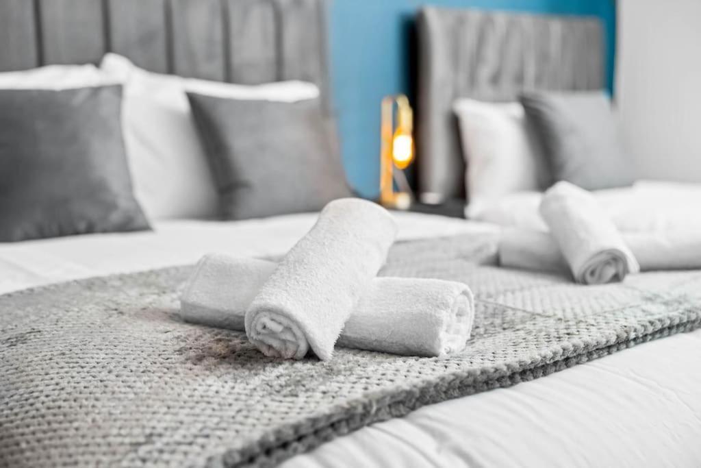 Apartment Sleeps 7 - 4 Beds Arcadian Centre B'ham Birmingham